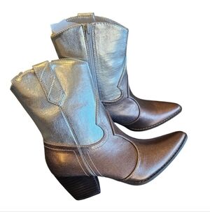 Coconuts by Matisse Bambi Silver Ombre Western Booties Womens NEW